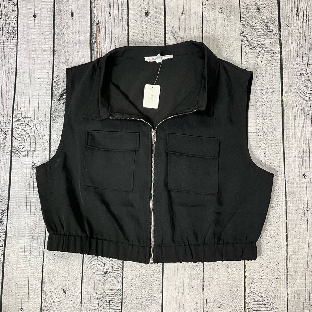 CHERRY MELLOW Front Zip Sleeveless Crop Top